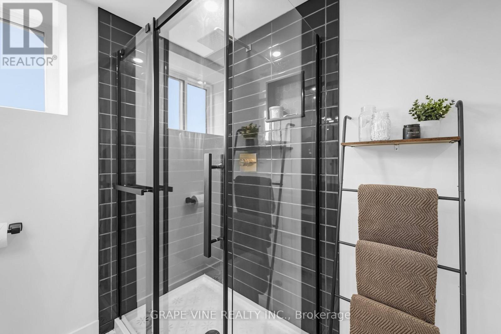 1671 County Rd 43 Road