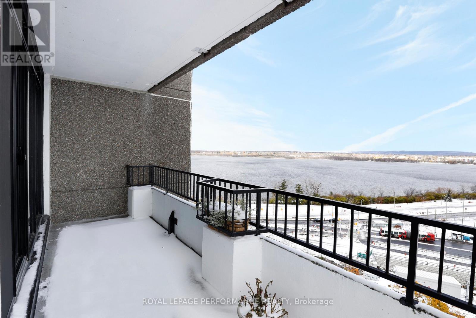 Ph3 - 370 Dominion Avenue