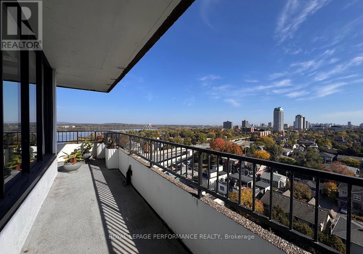 Ph3 - 370 Dominion Avenue