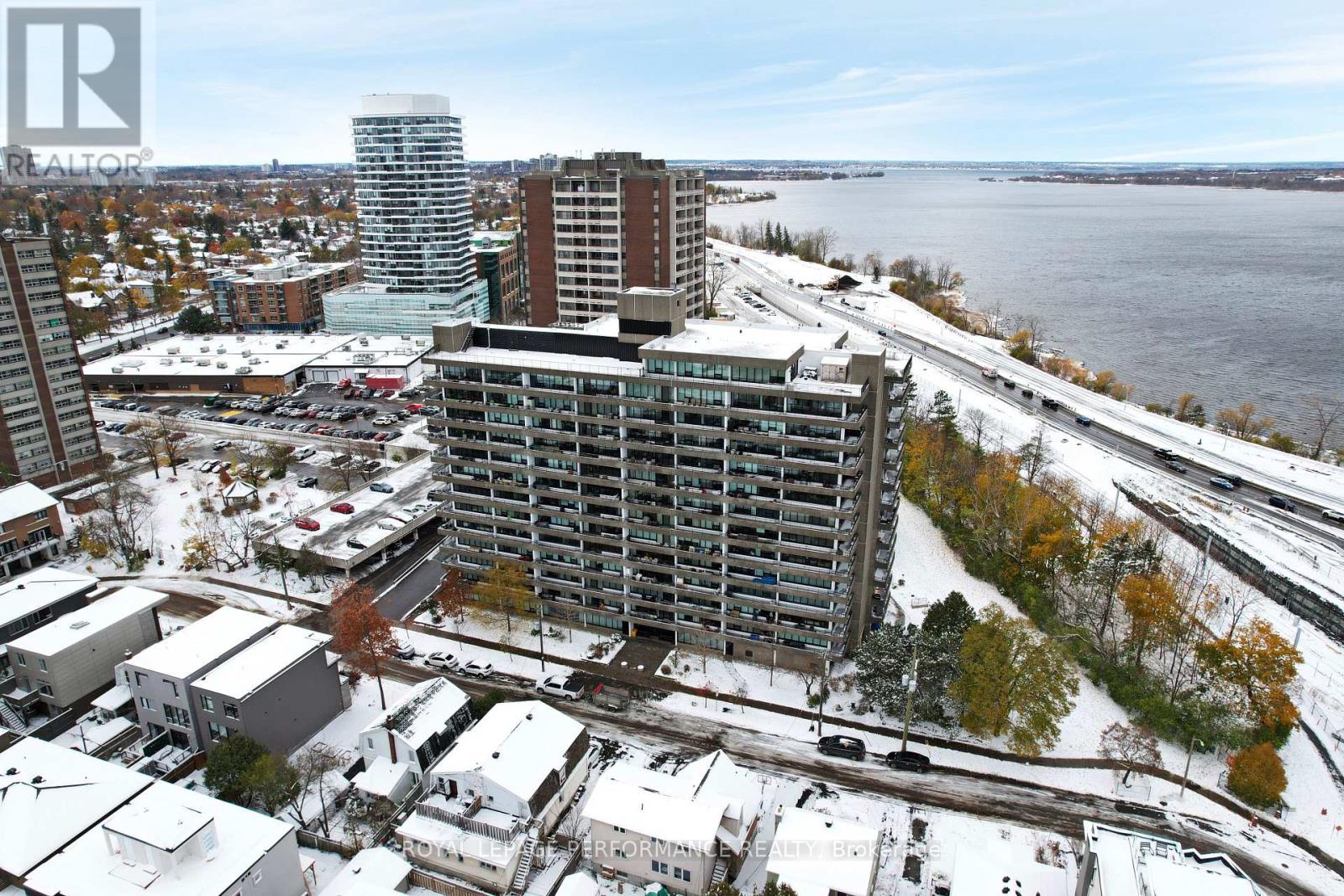 Ph3 - 370 Dominion Avenue