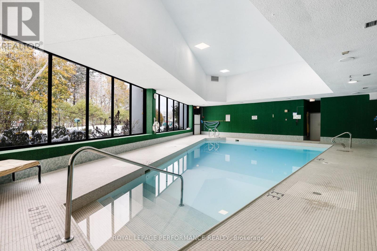 Ph3 - 370 Dominion Avenue