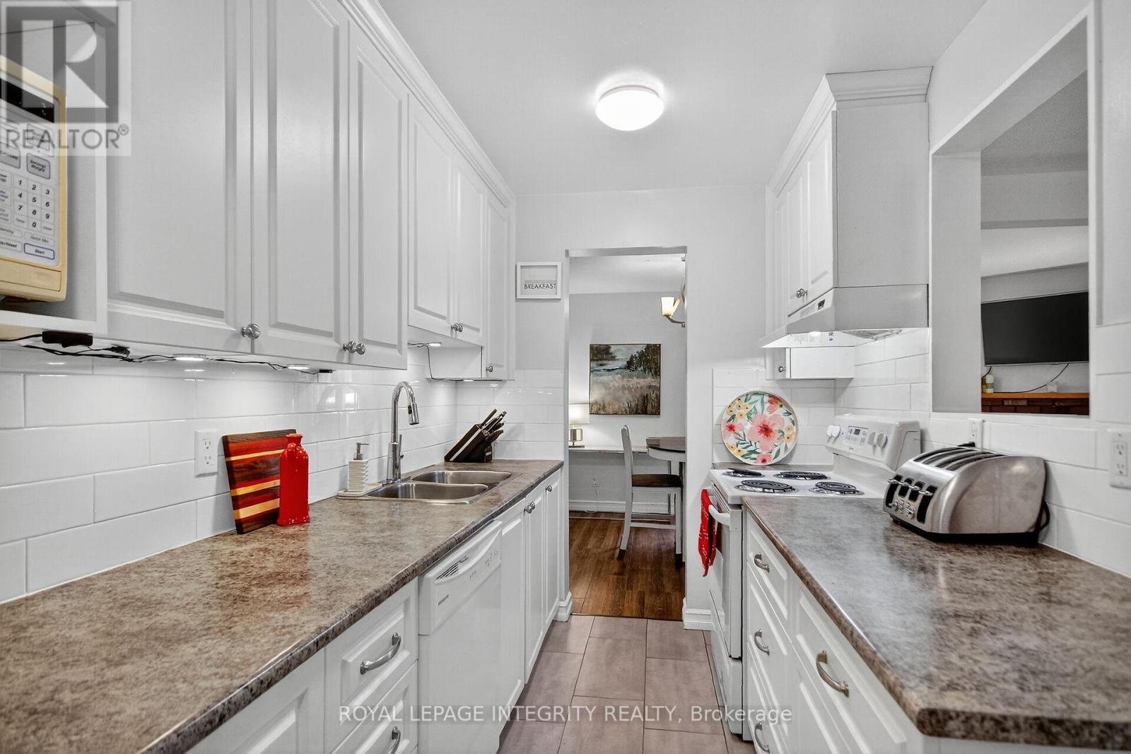 36 - 1867 Simard Drive