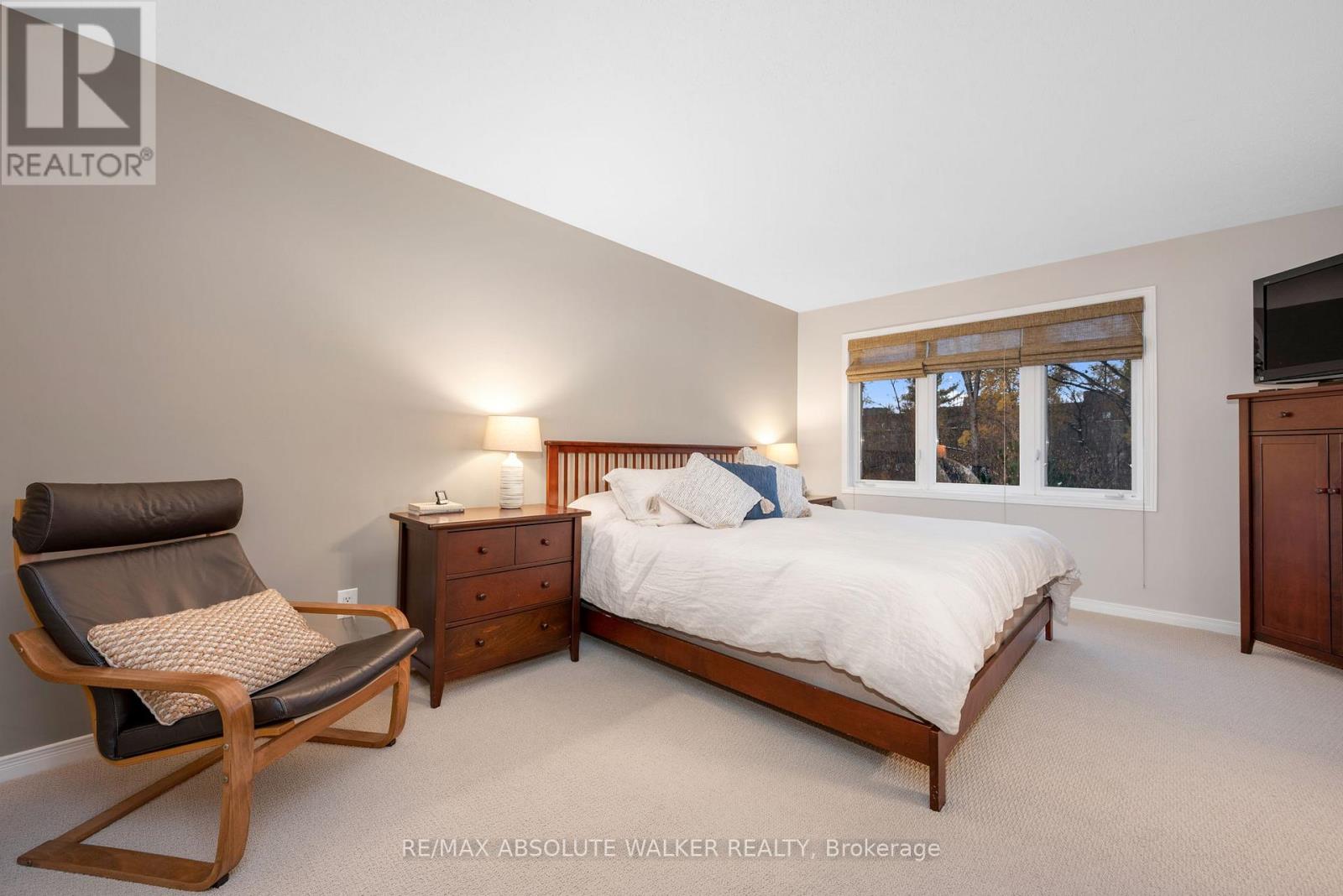 134 Parkrose Private