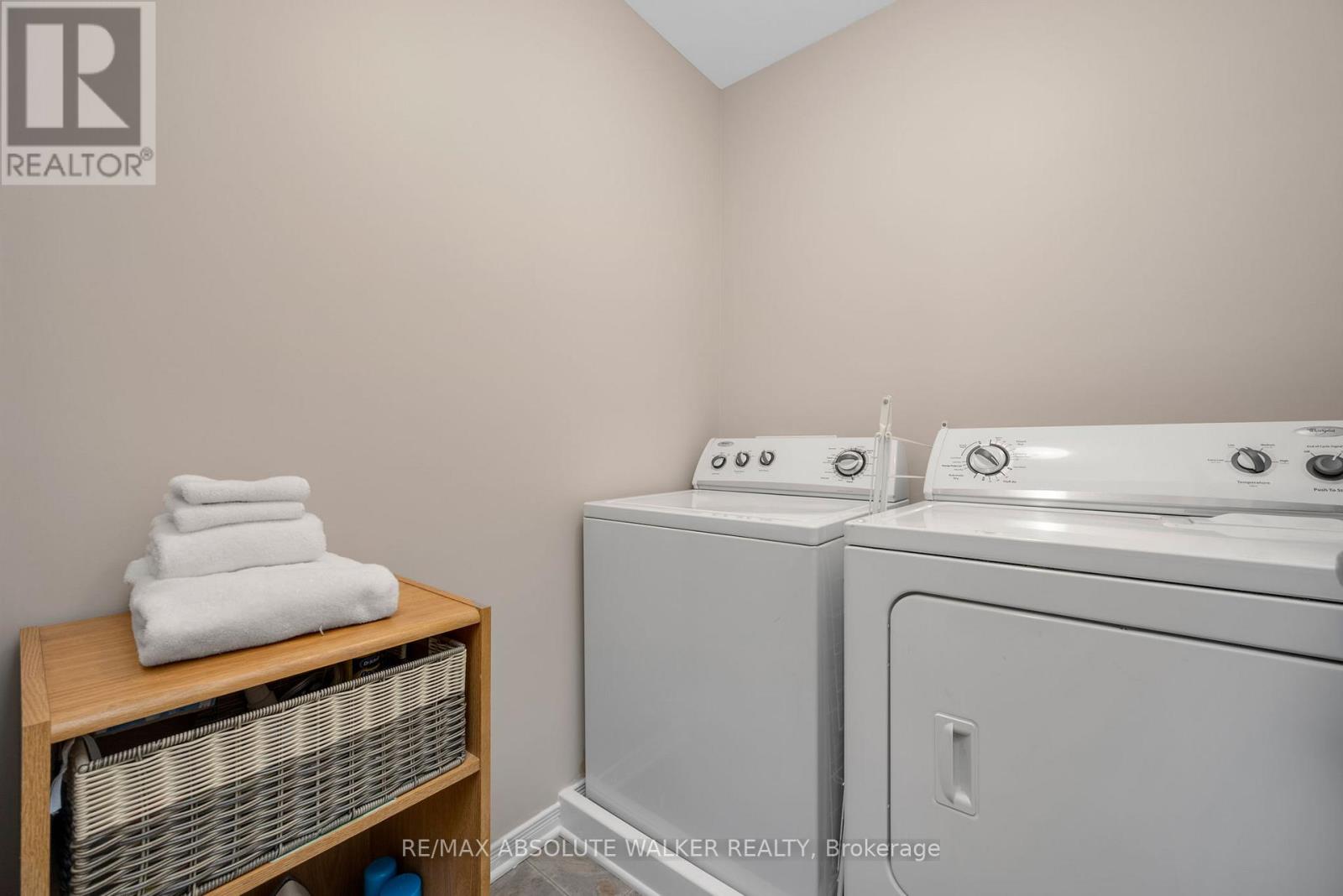 134 Parkrose Private