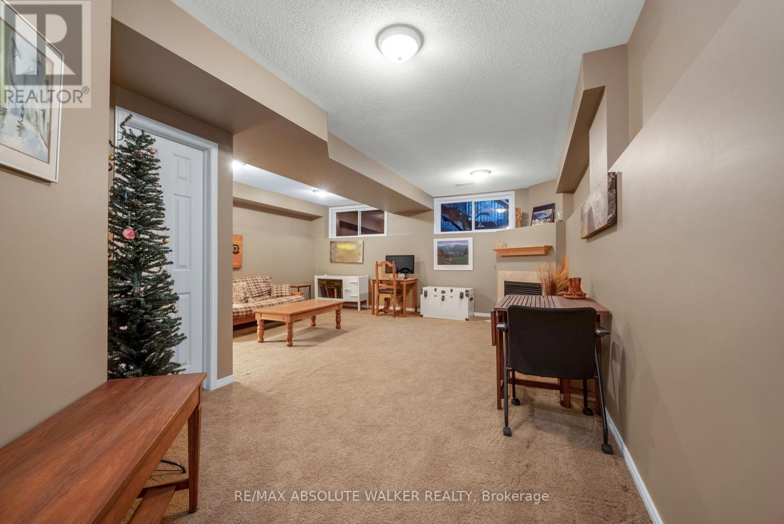 134 Parkrose Private