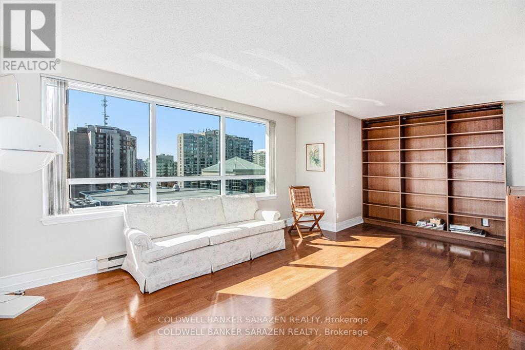 2307 - 199 Kent Street