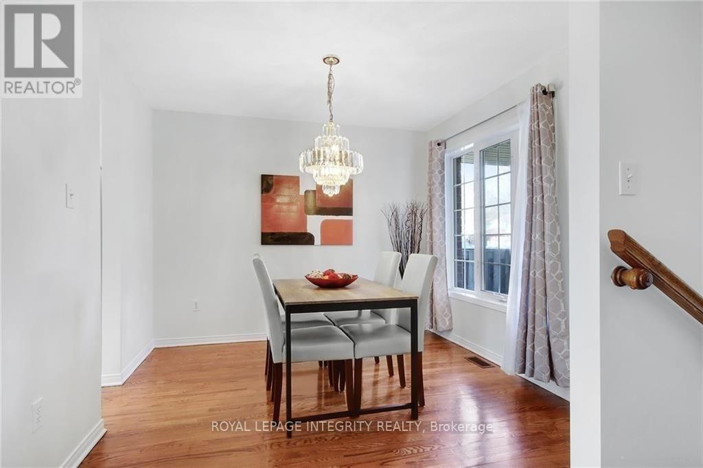 77 Daventry Crescent