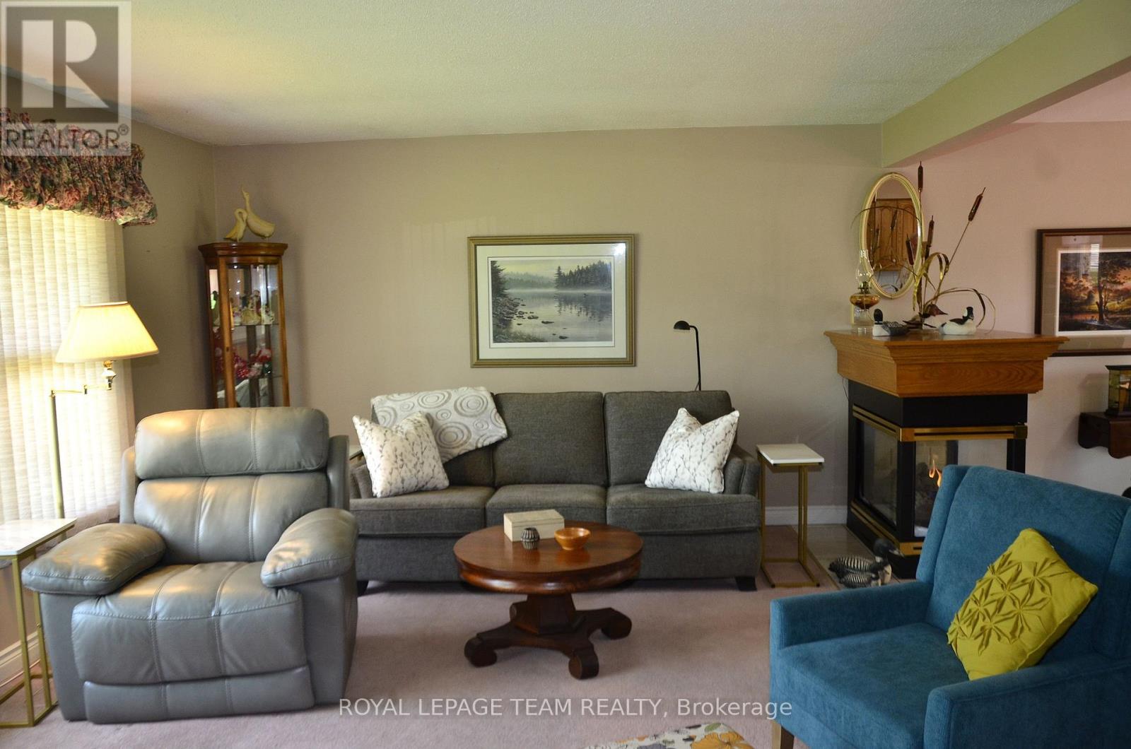 4951 (hwy 31) Bank Street N