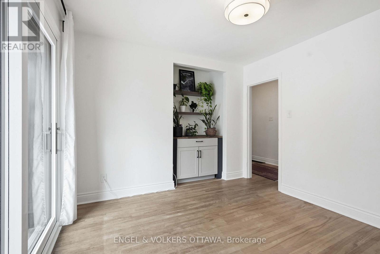 1260 Henry Farm Drive