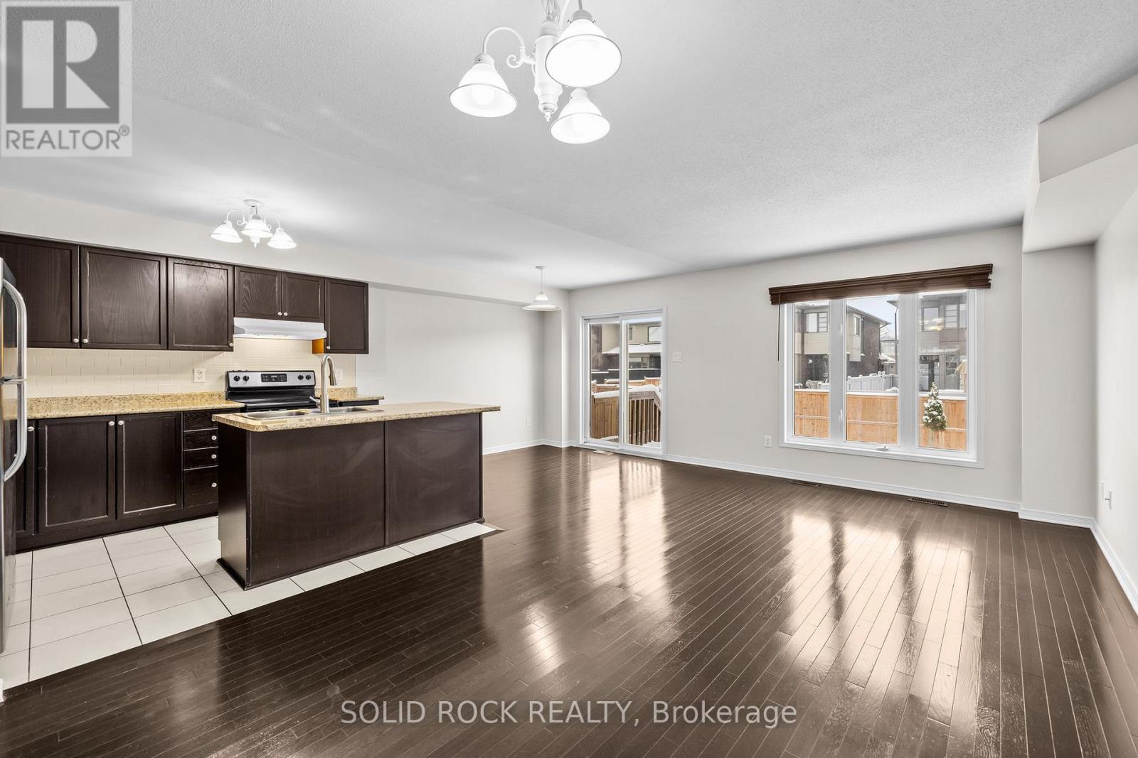 431 Haresfield Court W