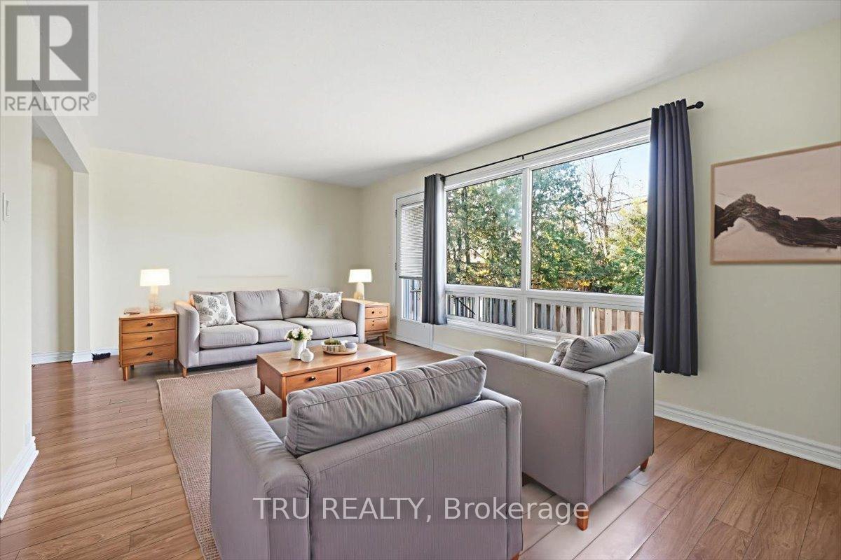 302 - 2290 Cotters Crescent