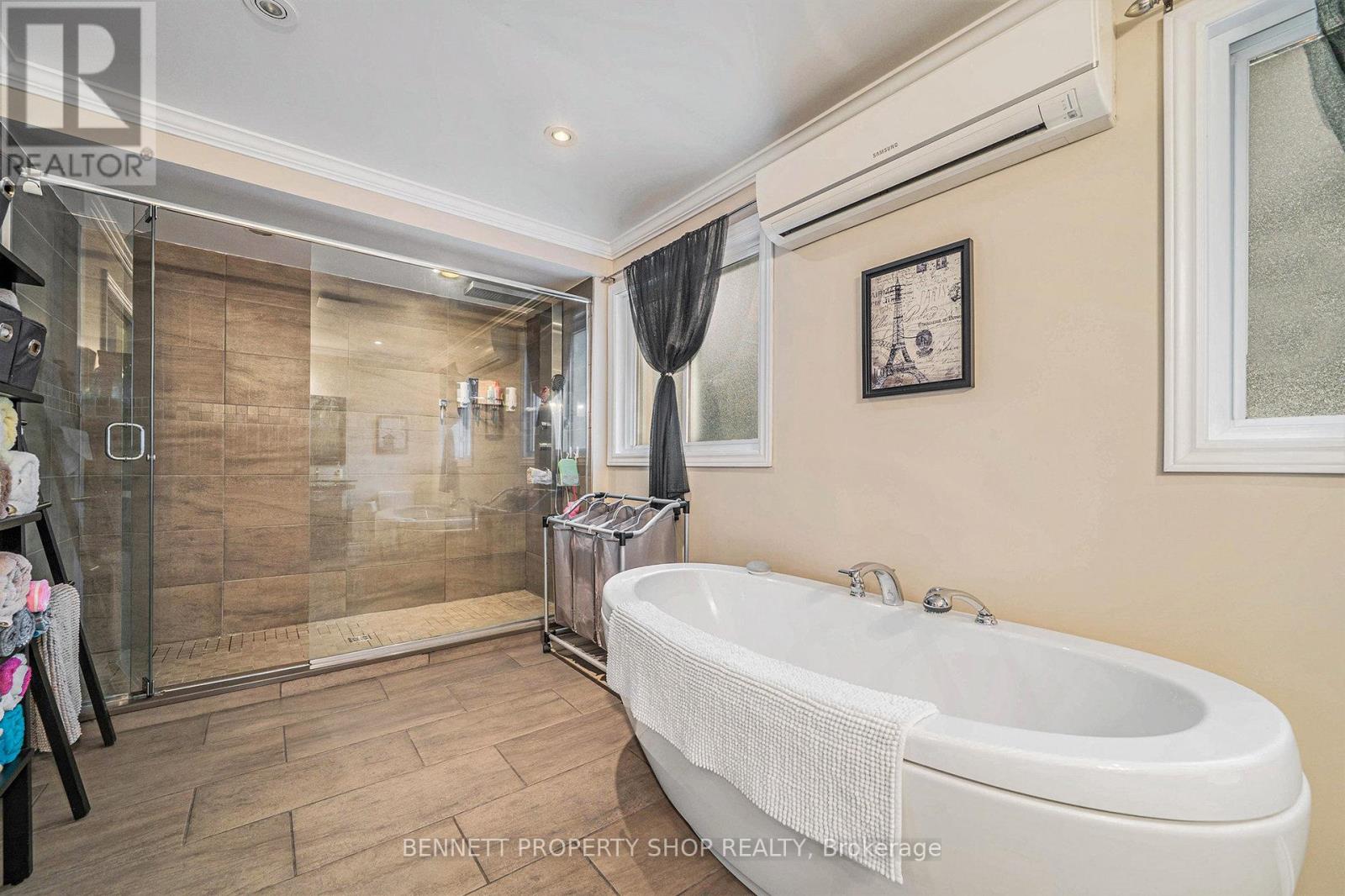 15 Maisonneuve Street