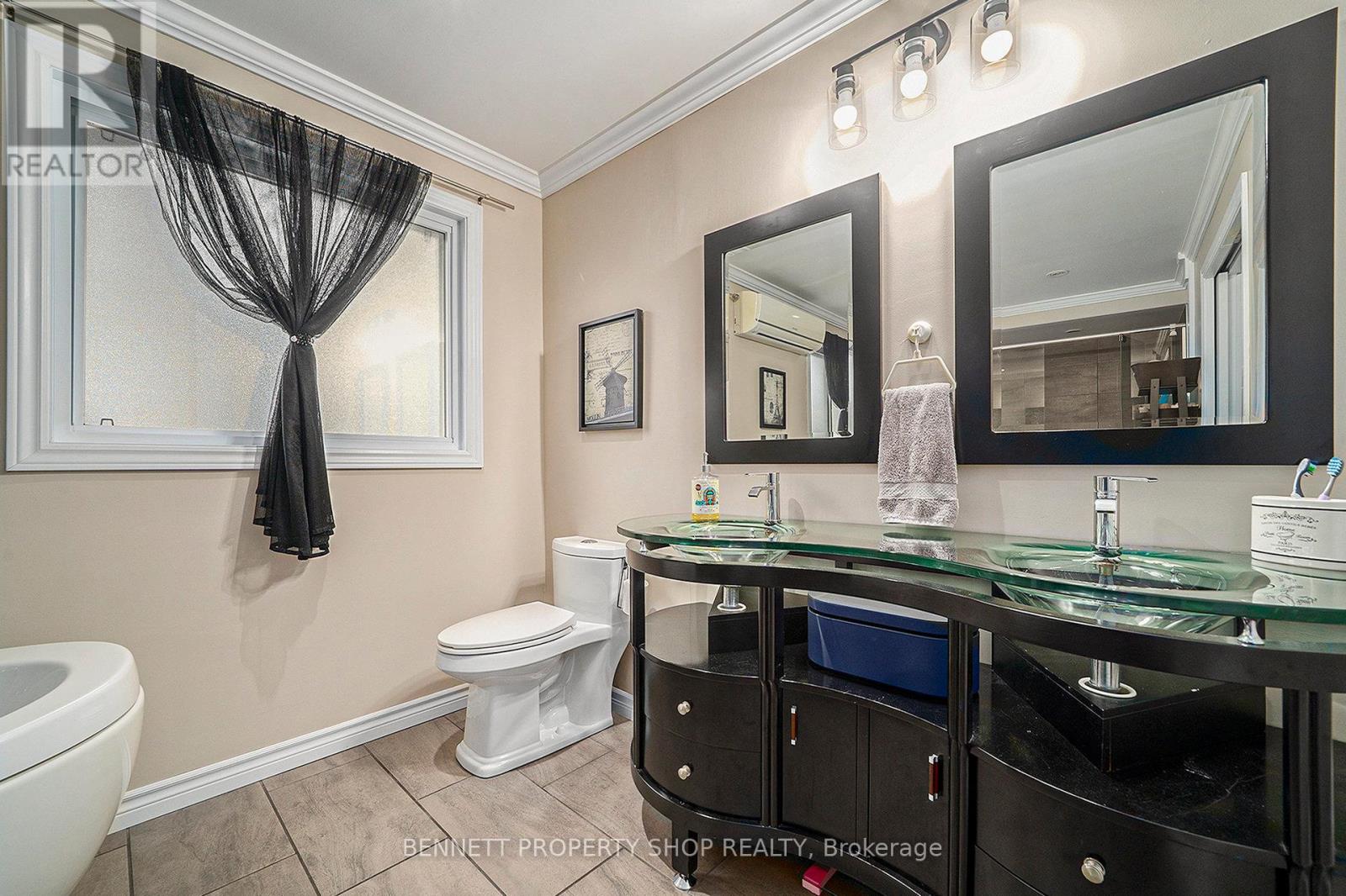 15 Maisonneuve Street