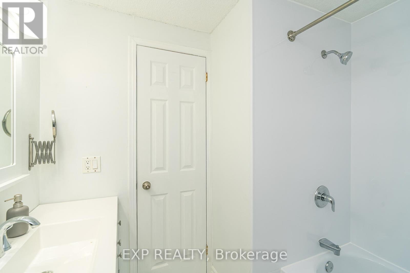 A - 3915 Old Richmond Road