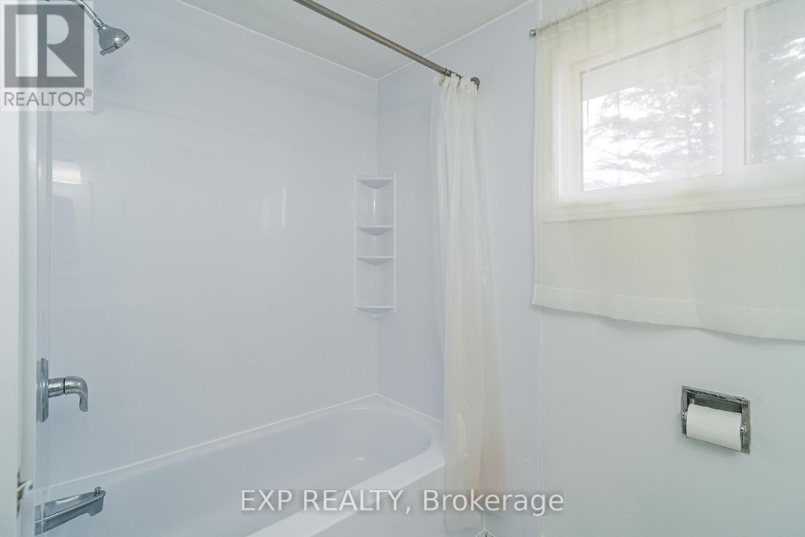 A - 3915 Old Richmond Road