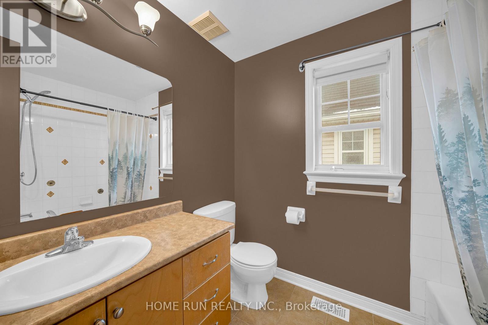 517 Devonwood Circle