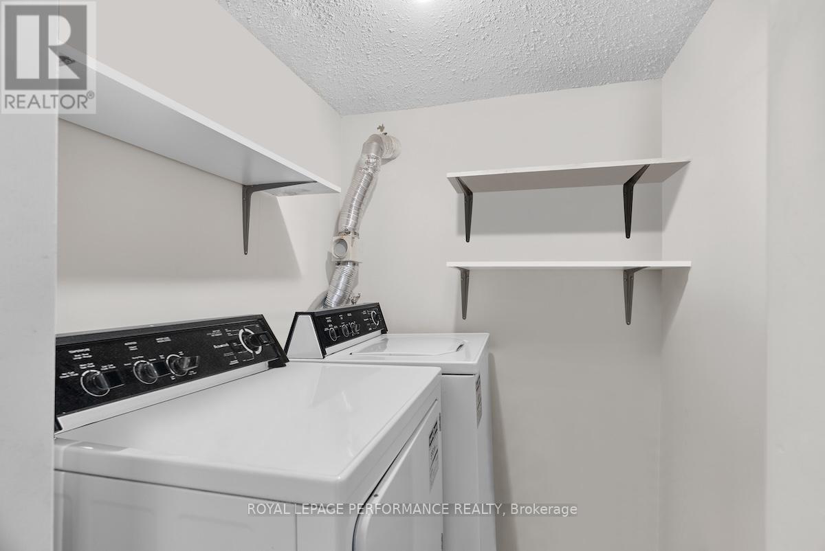 502 - 530 Laurier Avenue W