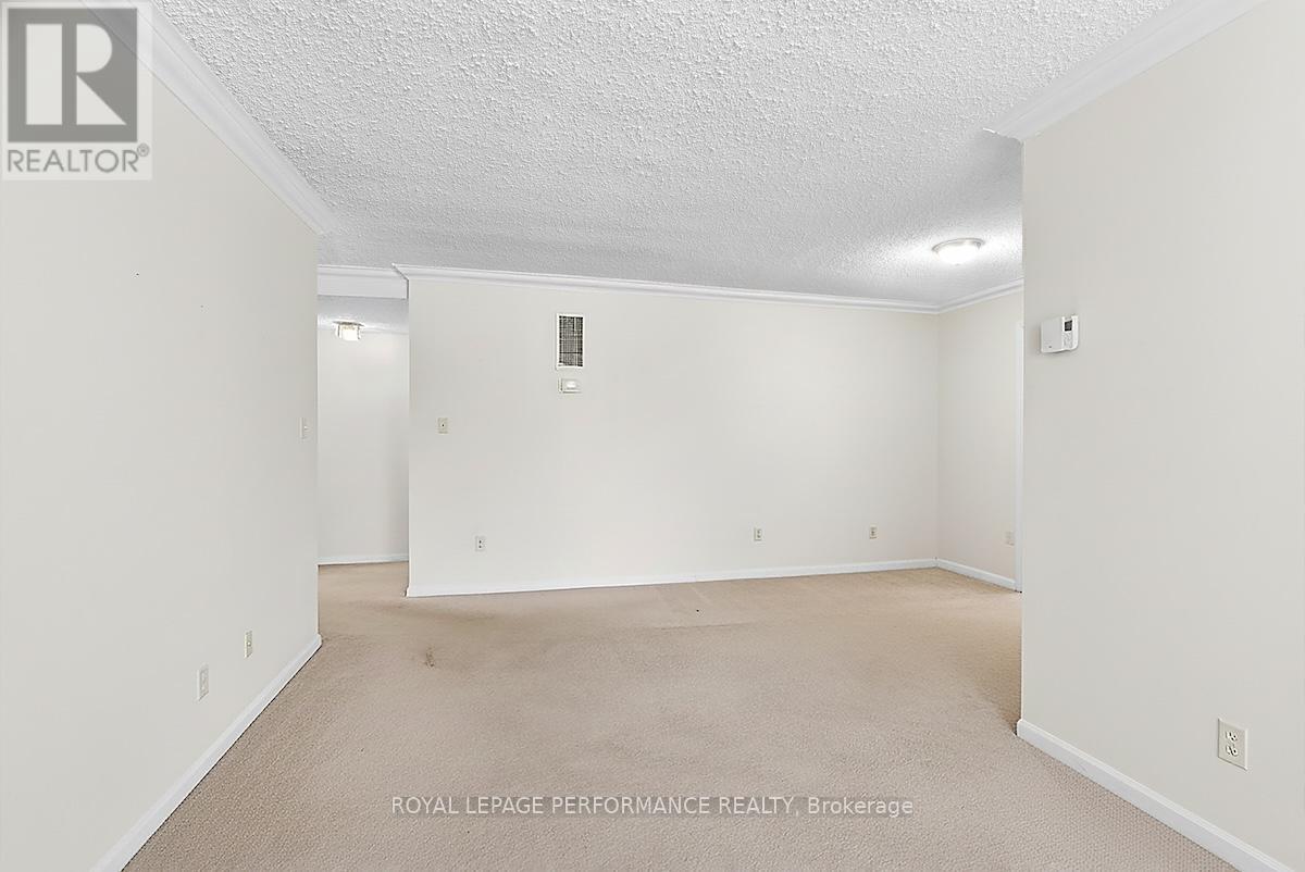 502 - 530 Laurier Avenue W