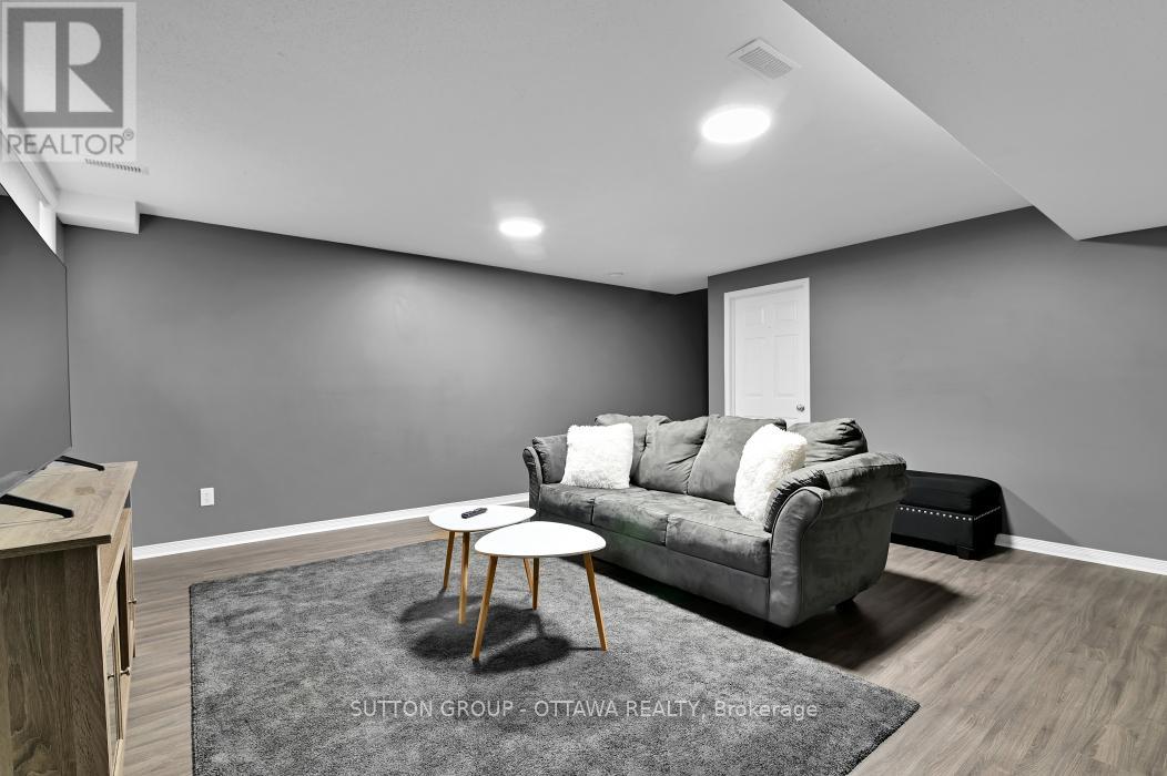 214 Trail Side Circle