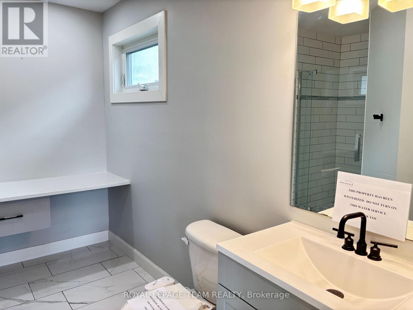 78 Friendly Crescent