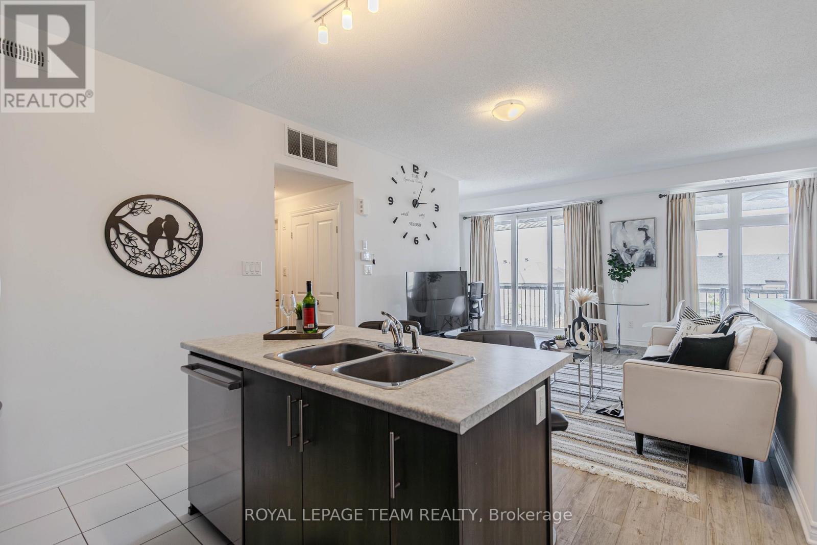 D - 50 Jaguar Private