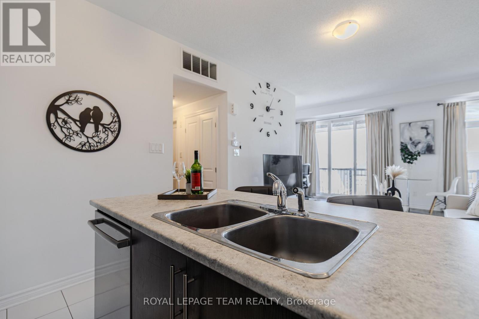 D - 50 Jaguar Private