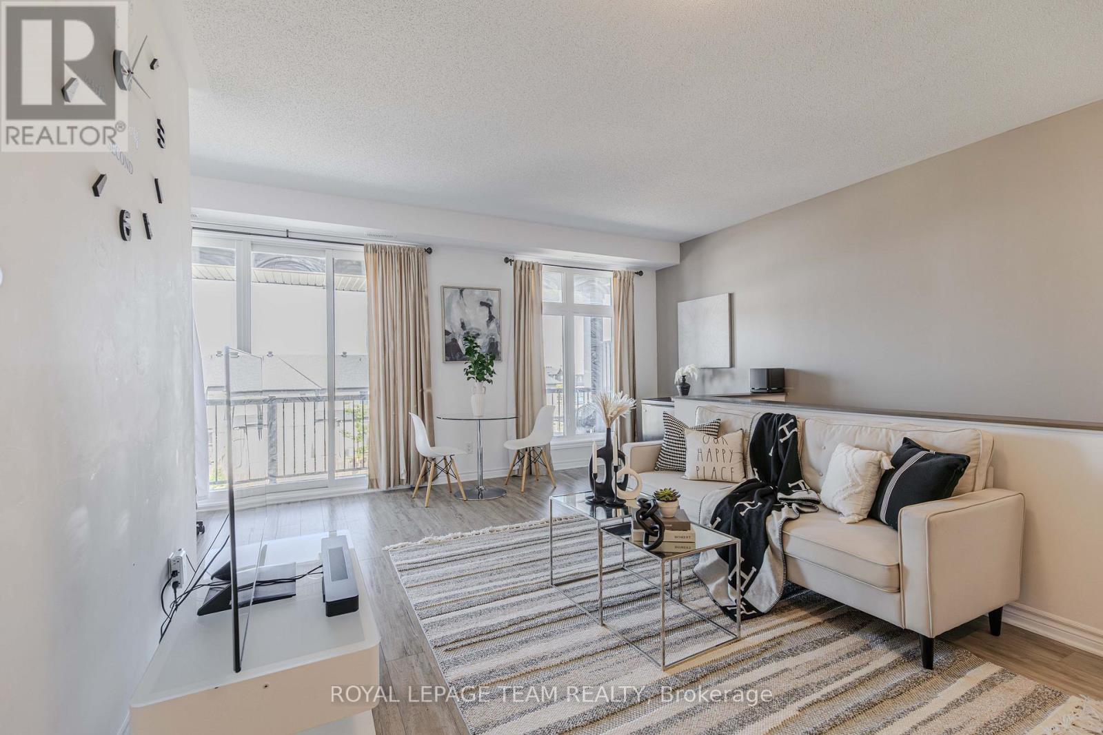 D - 50 Jaguar Private