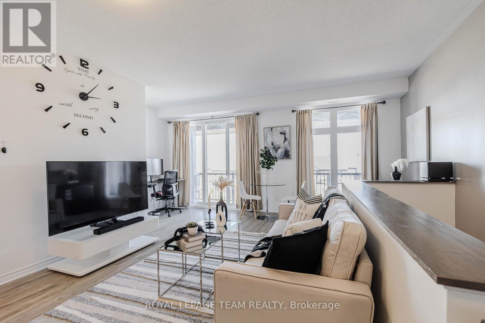 D - 50 Jaguar Private