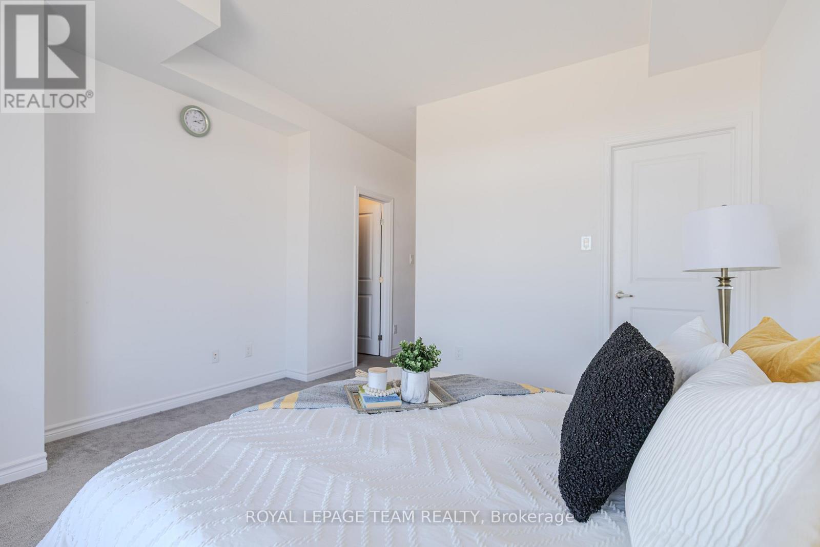 D - 50 Jaguar Private