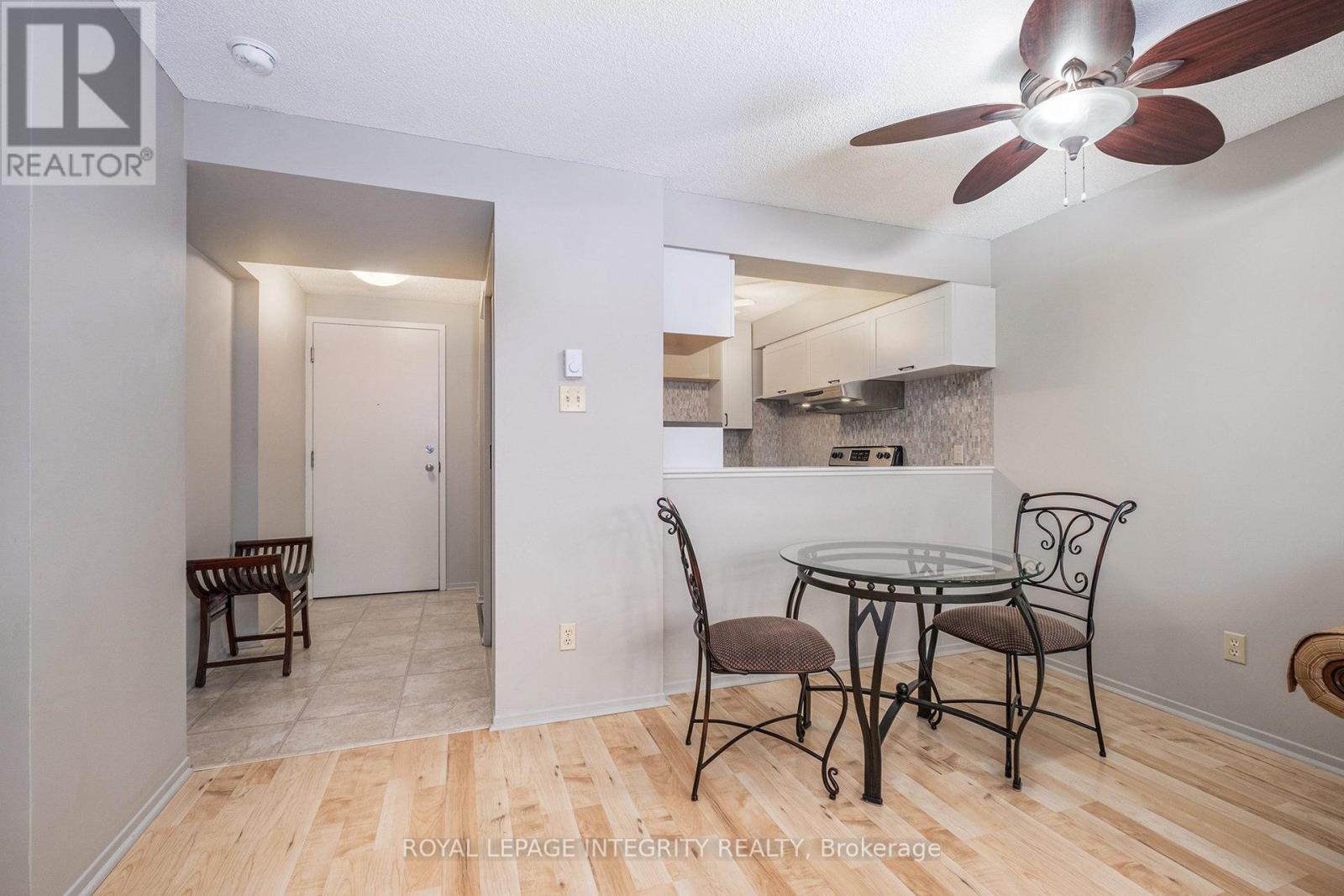 210 - 1025 Grenon Avenue