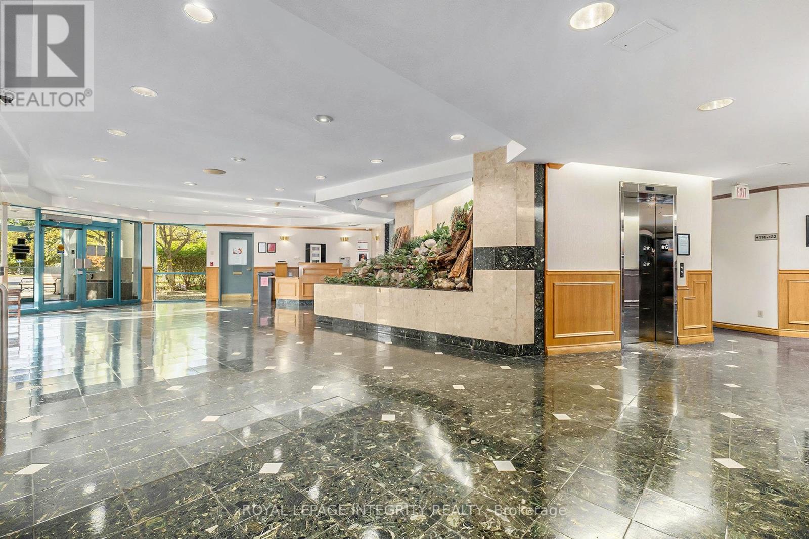 210 - 1025 Grenon Avenue