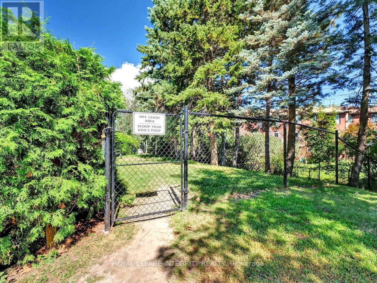 210 - 1025 Grenon Avenue