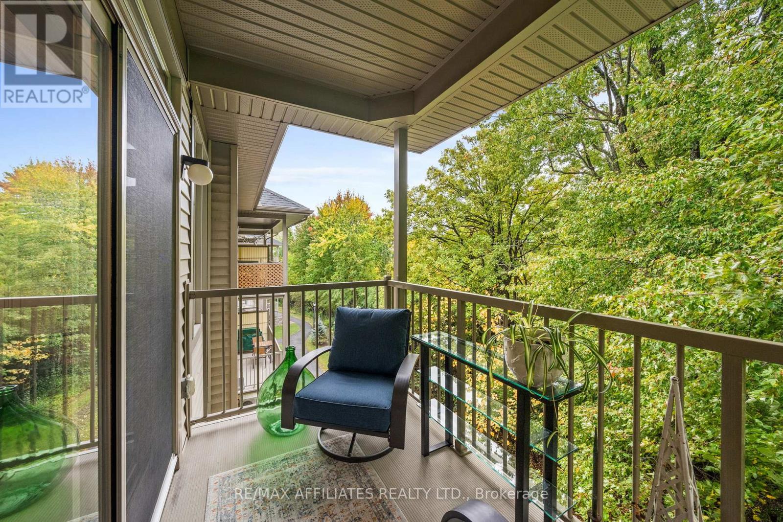 H - 1030 Beryl Private