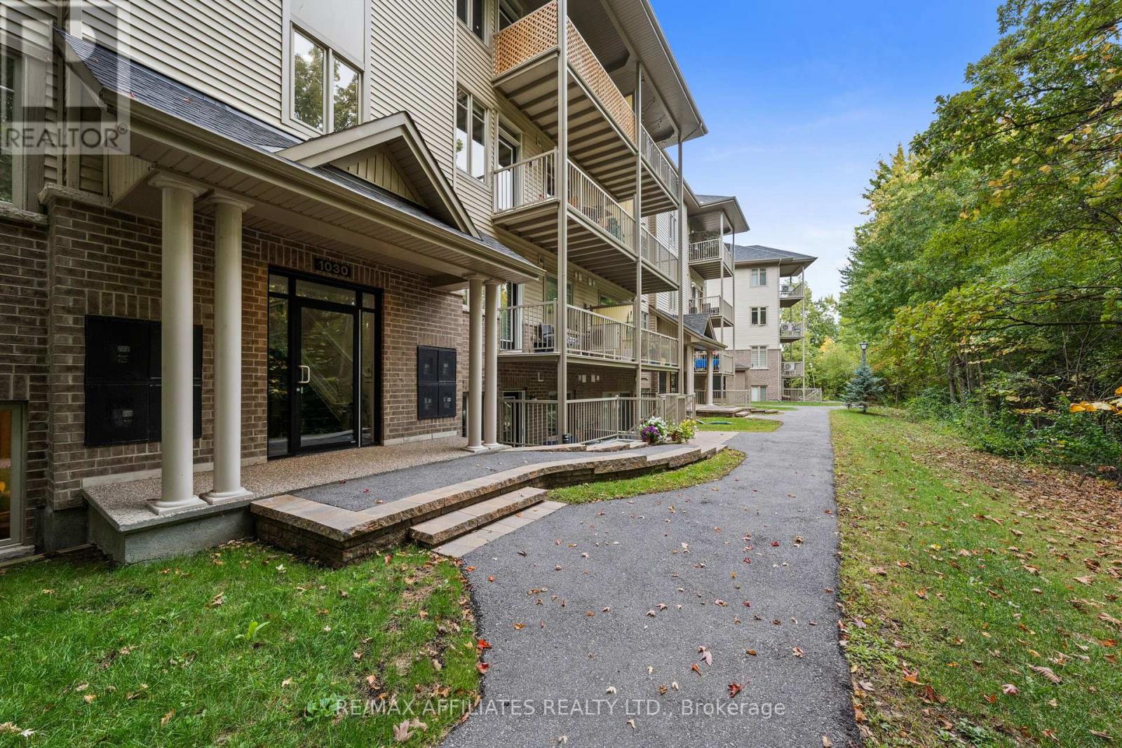 H - 1030 Beryl Private