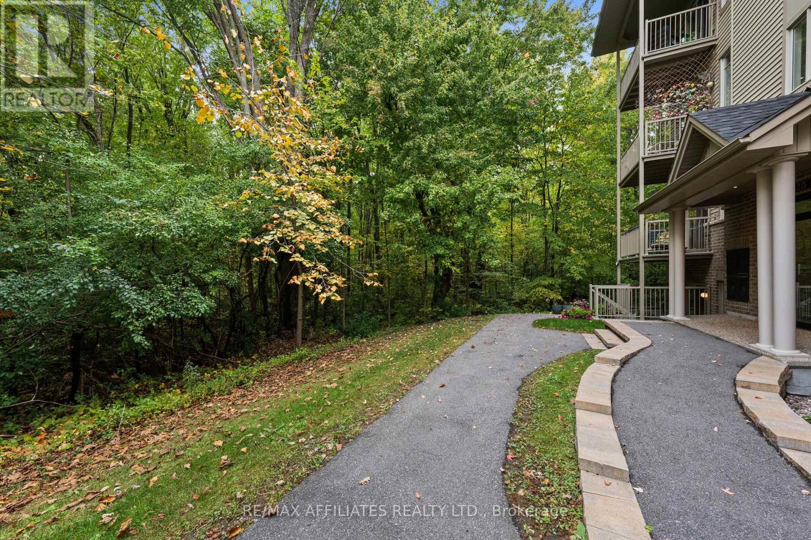 H - 1030 Beryl Private