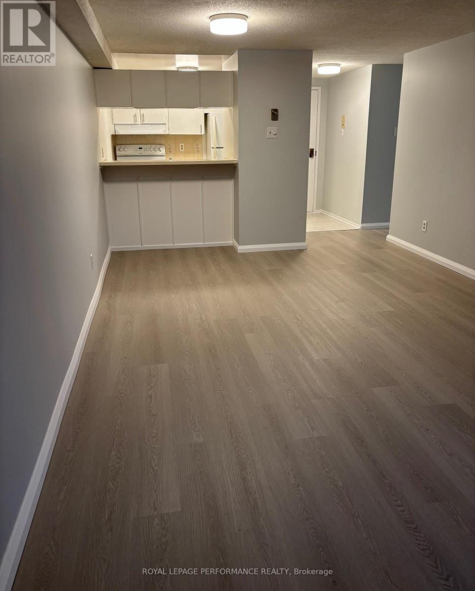 112 - 6470 Bilberry Drive