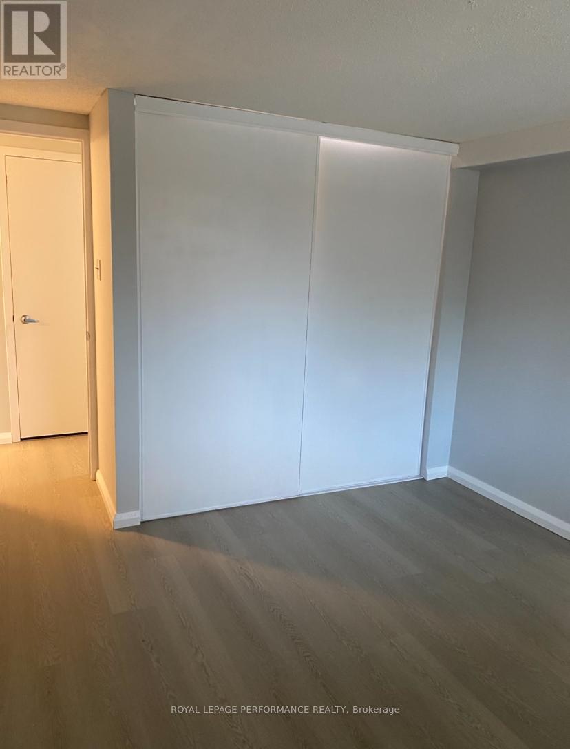 112 - 6470 Bilberry Drive