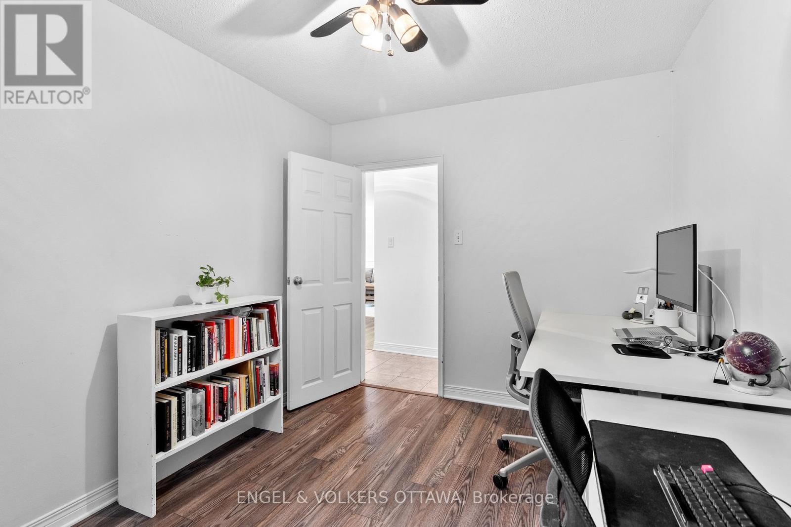 11 - 270 Beechwood Avenue