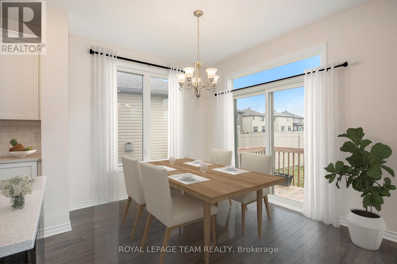 521 Kindred Crescent