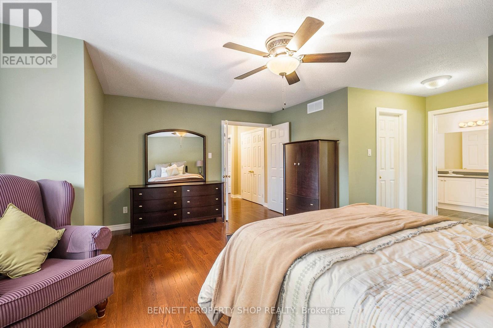 578 Devonwood Circle