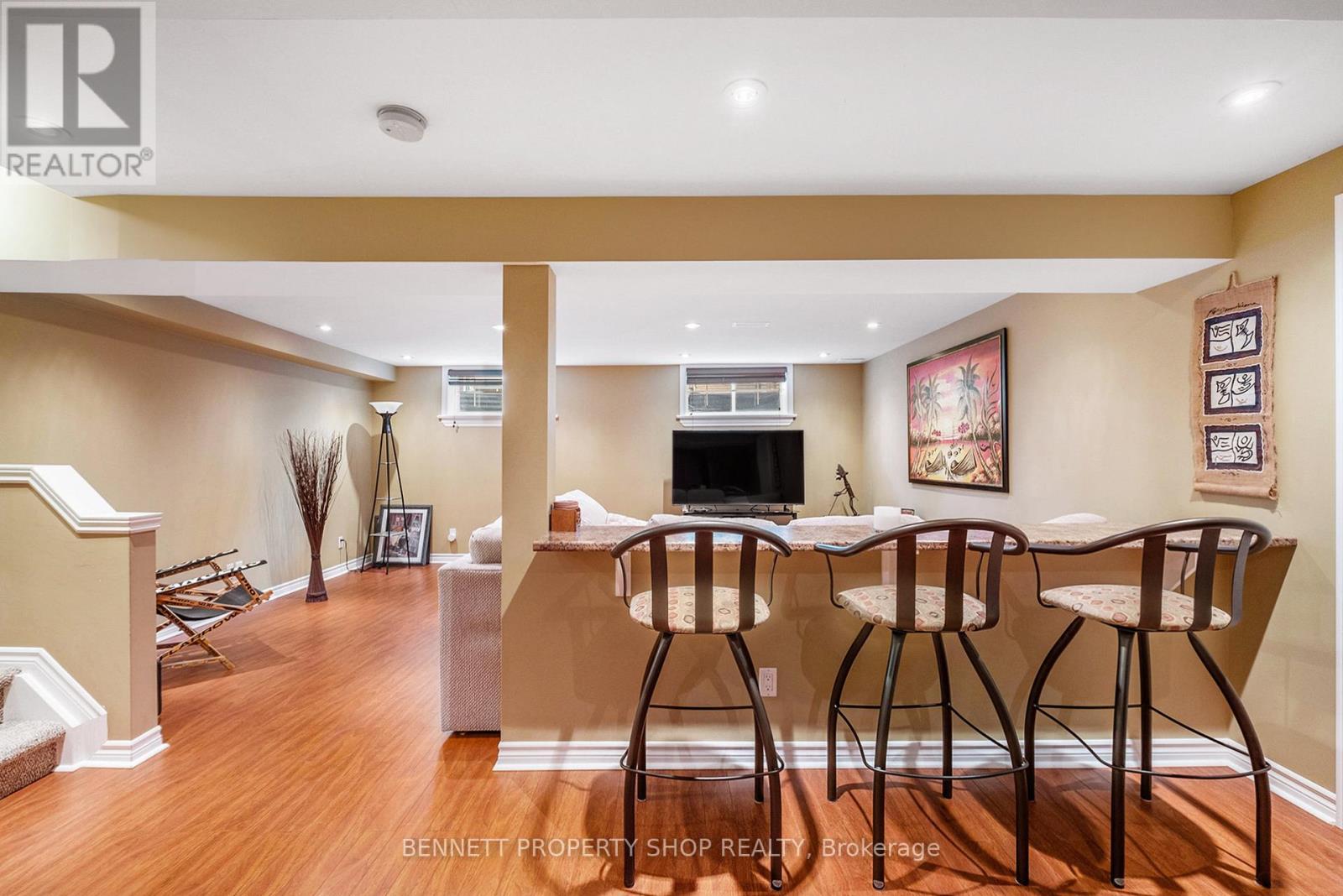 578 Devonwood Circle