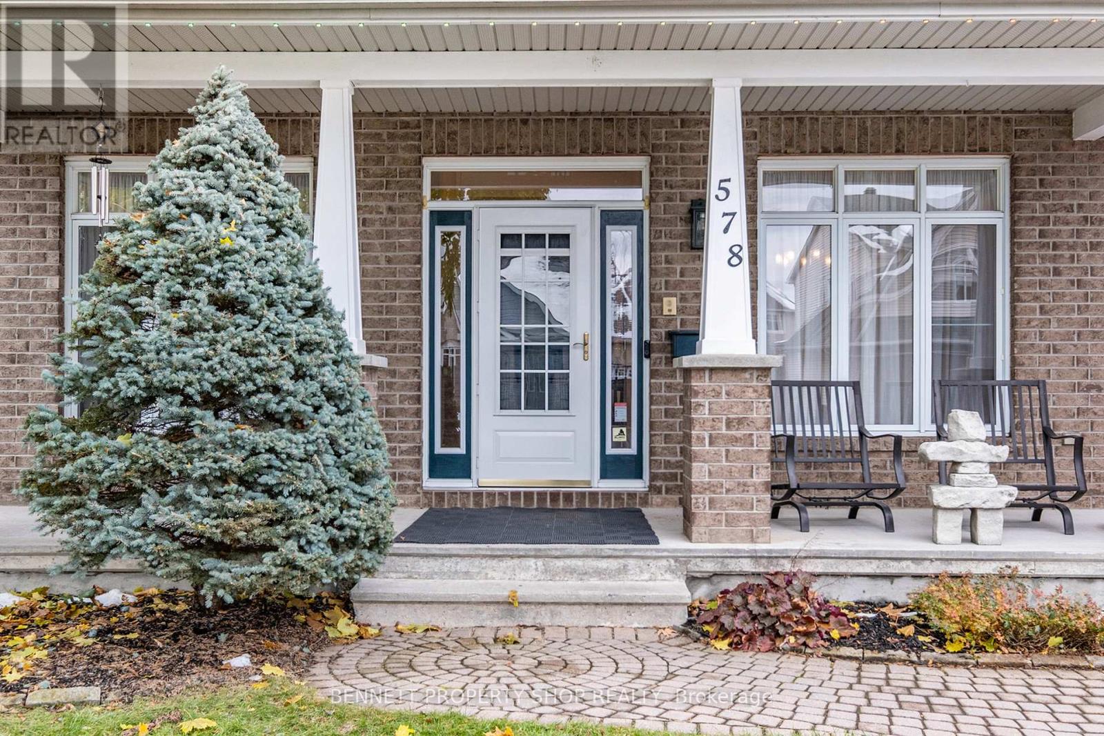 578 Devonwood Circle