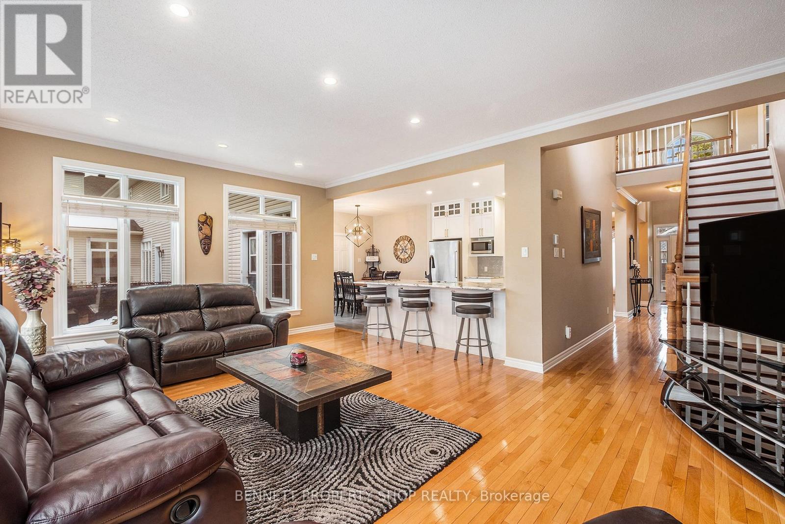 578 Devonwood Circle