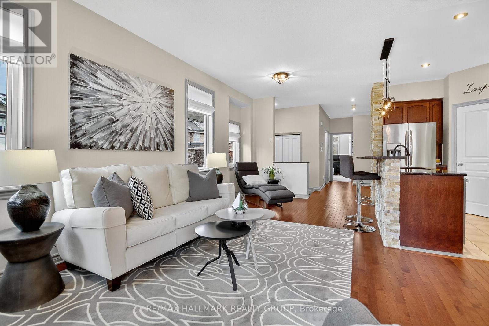 668 Bowercrest Crescent