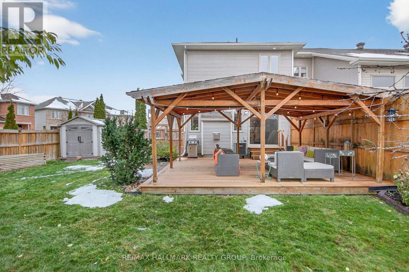 668 Bowercrest Crescent