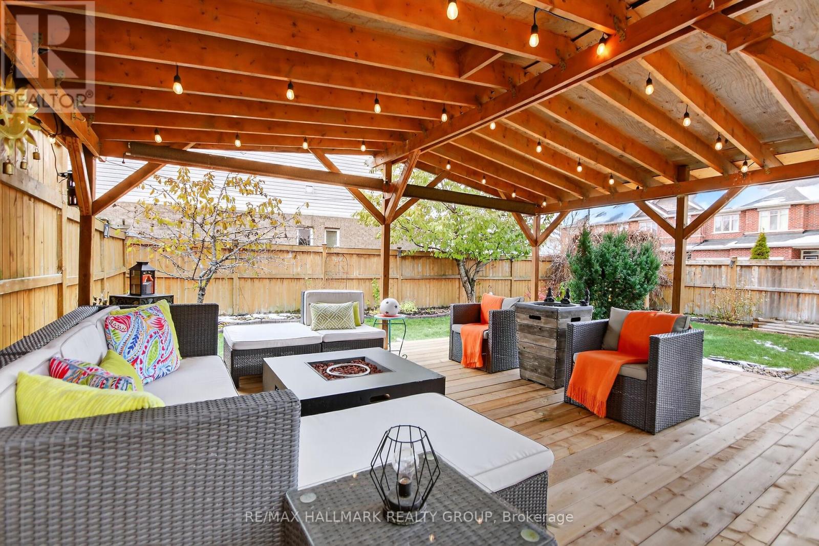 668 Bowercrest Crescent