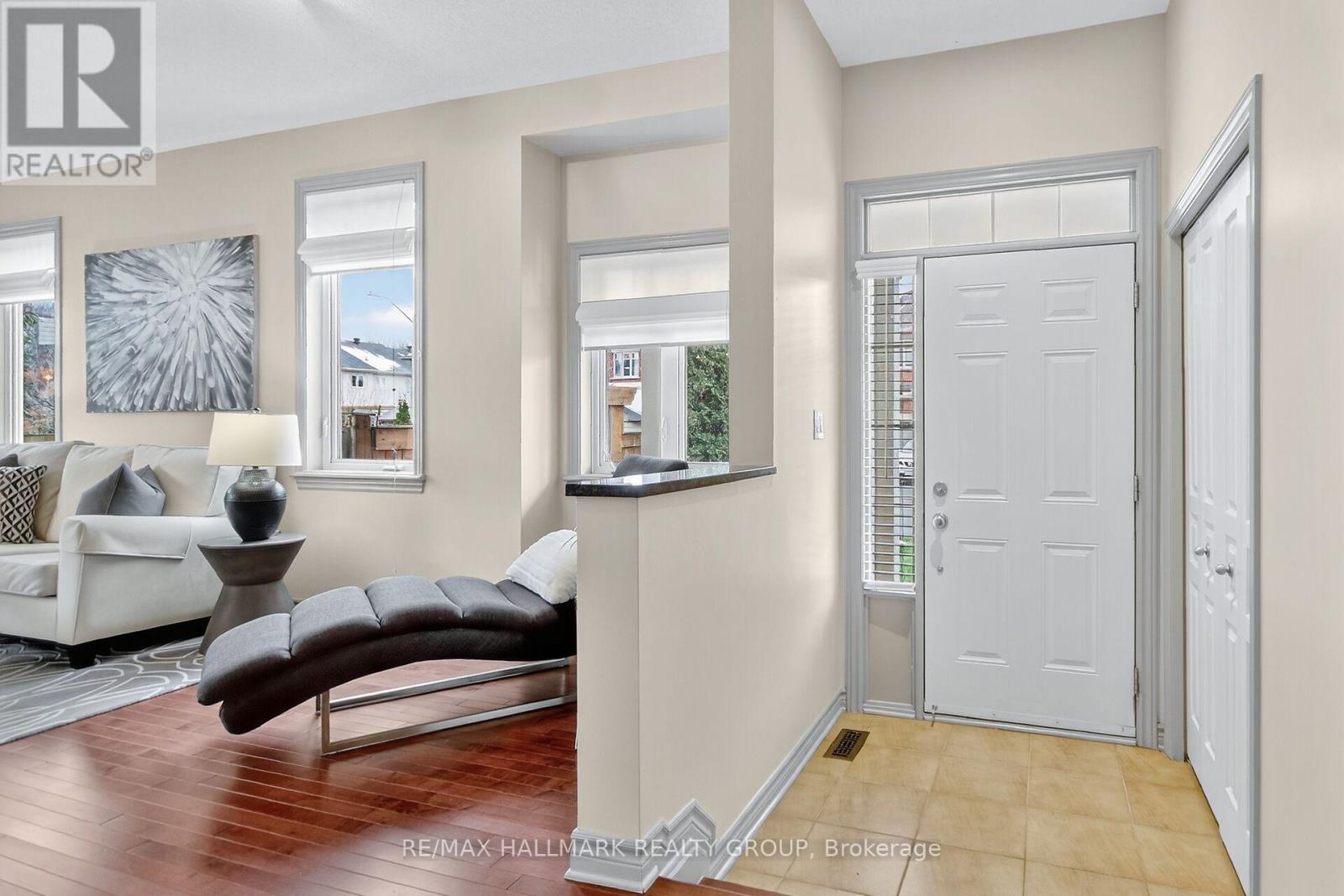 668 Bowercrest Crescent