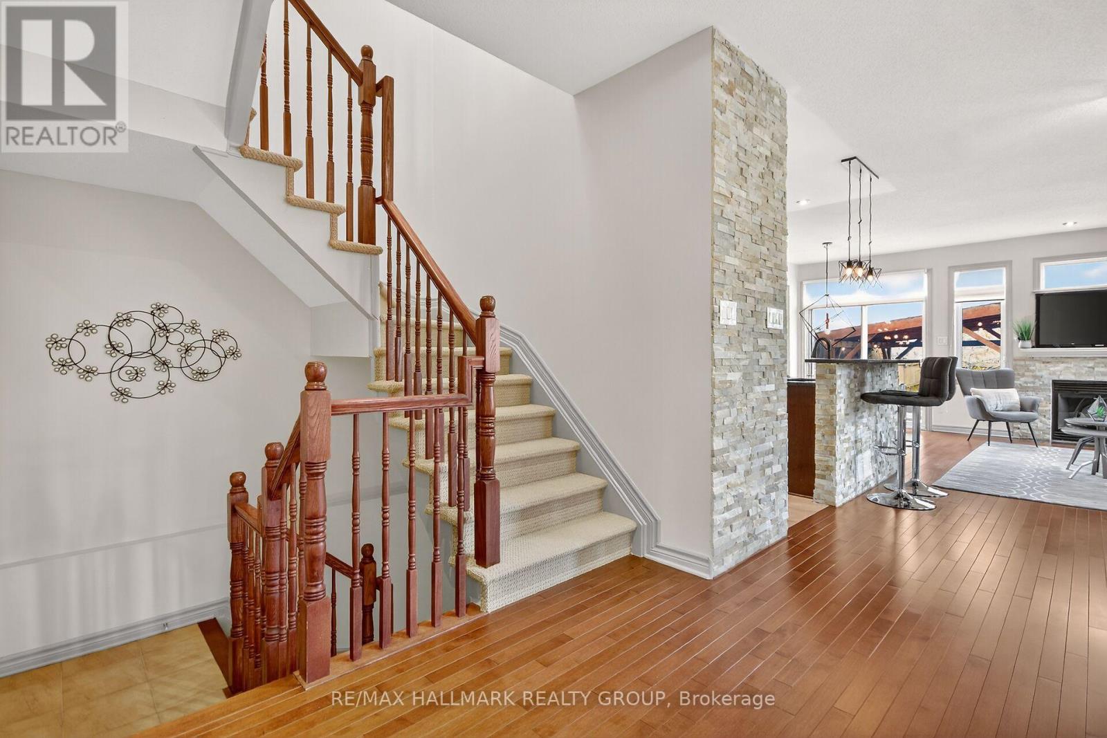 668 Bowercrest Crescent