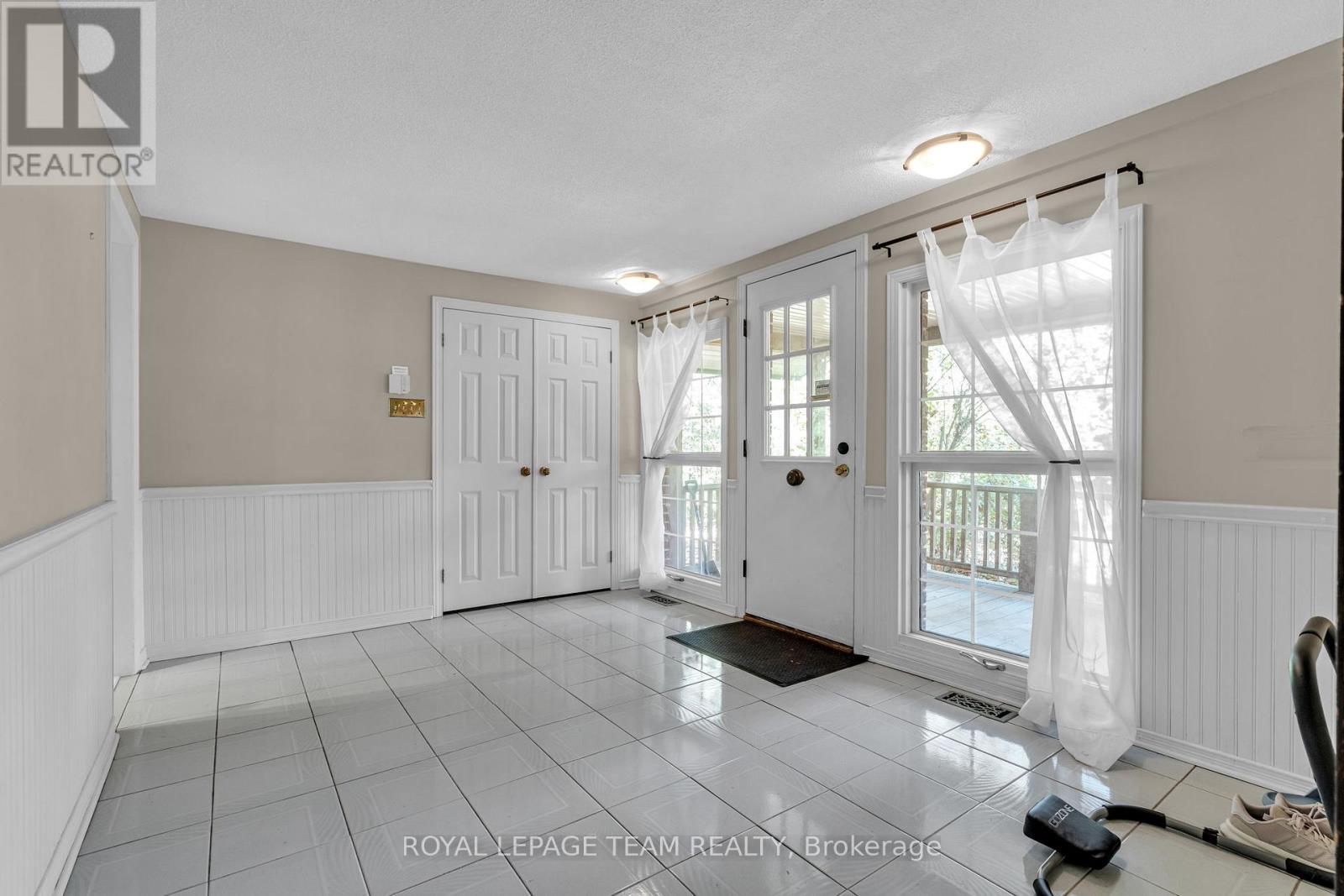 2322 Summerside Drive