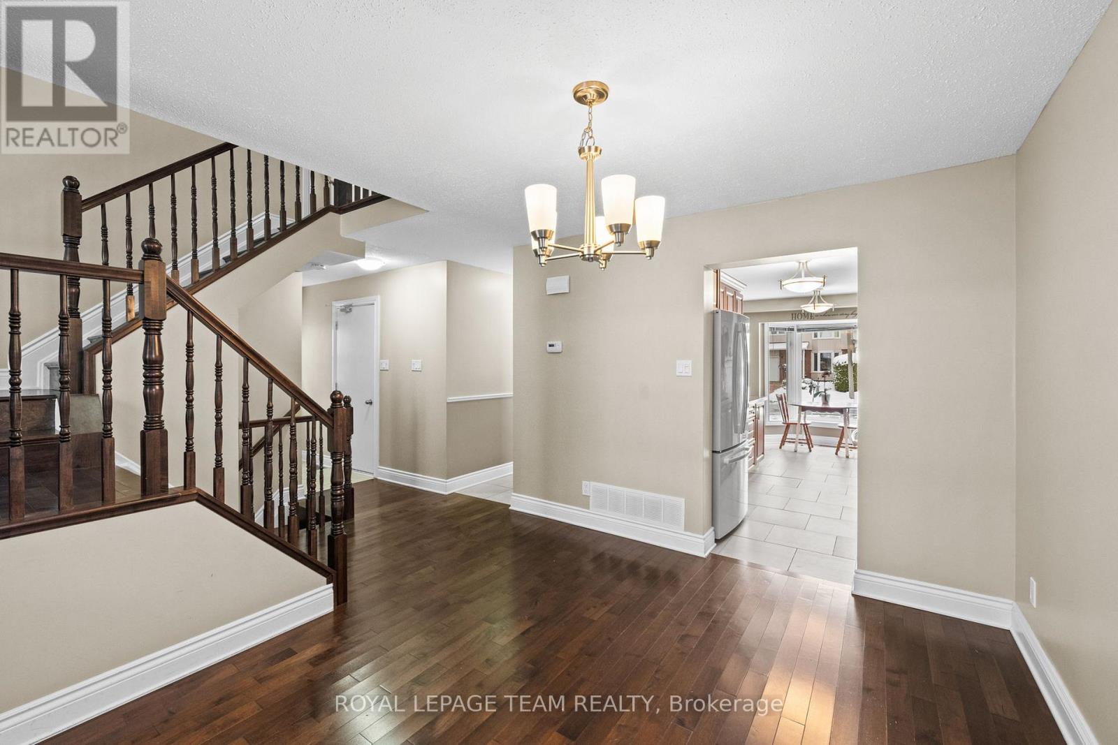 828 Kingfisher Crescent